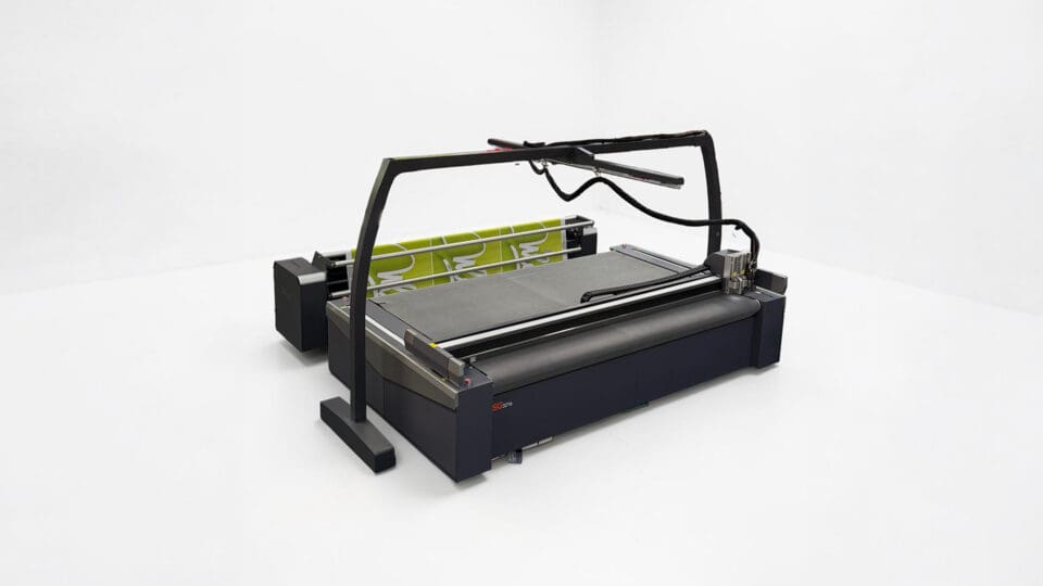 The Print Show and CMYUK 2026 new JWEI cutting systems