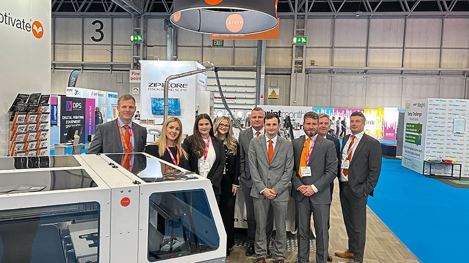 Vivid team at the Print Show comp